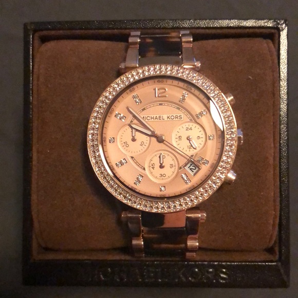 Michael Kors Accessories - Michael Kors rose gold and tortoise shell watch